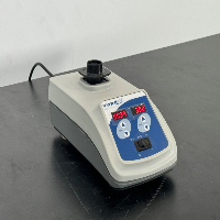 VWR Advanced Microplate Vortex Mixer image 1